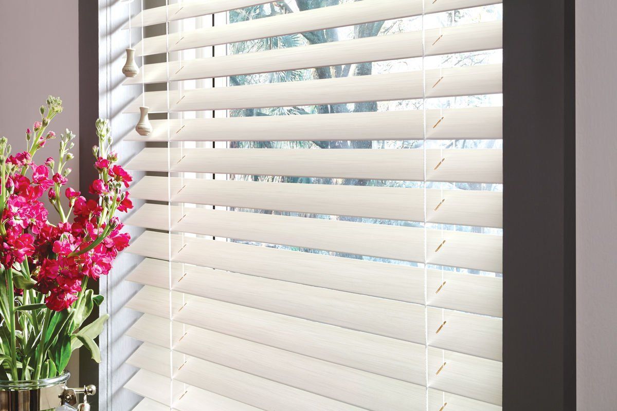 Blinds Canmore Hunter Douglas