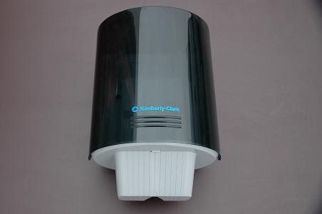 dispenser voor poetsrollen