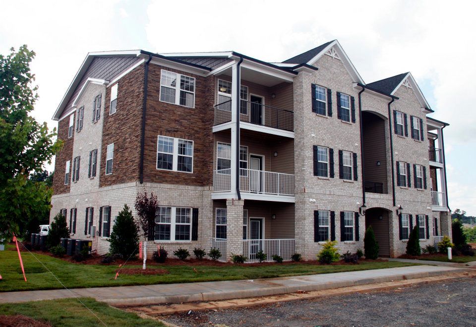 The Overlook at Stone Spring Apartments