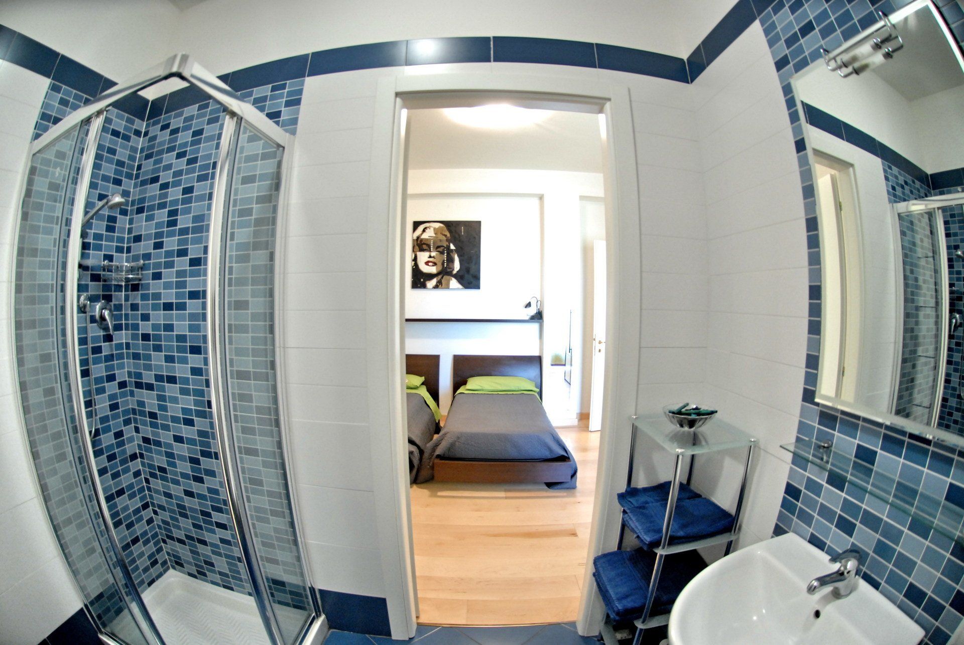 bagno blu