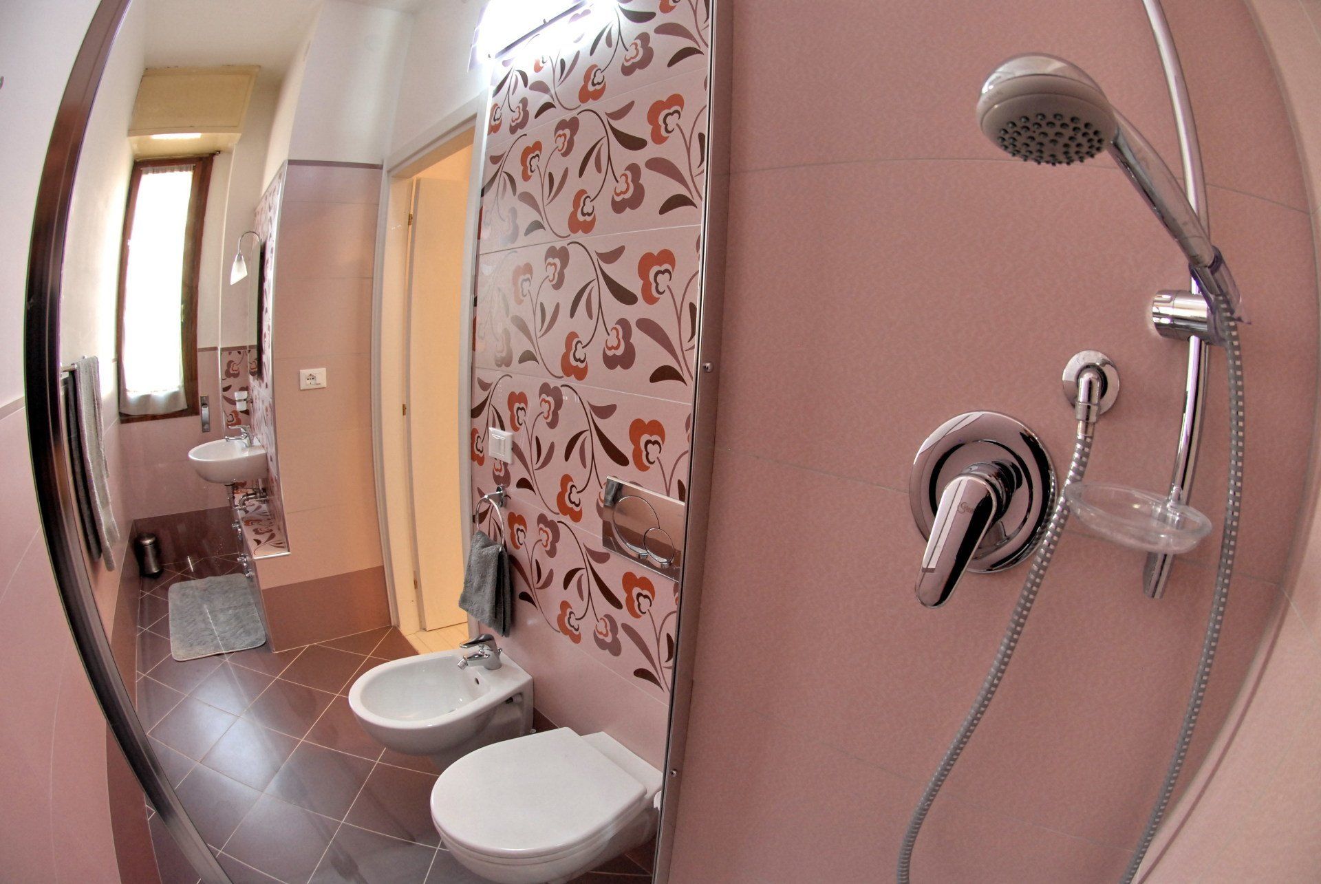 bagno rosa