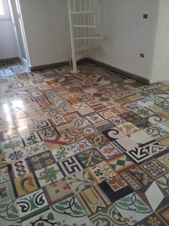 pavimento in multicolore