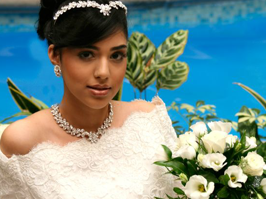 stunning bride