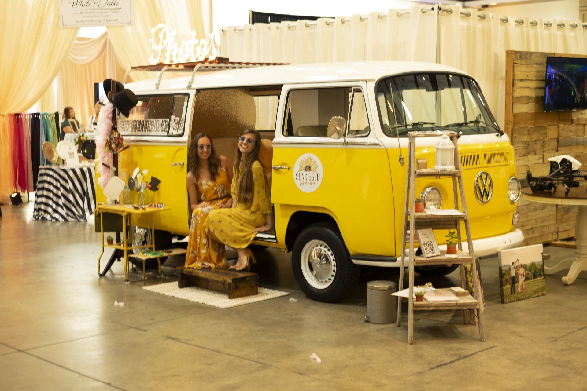 Debut of the SunKissed Photo Bus at The Chattanooga Pink Bride Show 2018