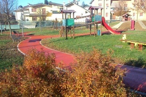 Segnaletica orizzontale per un'area giochi