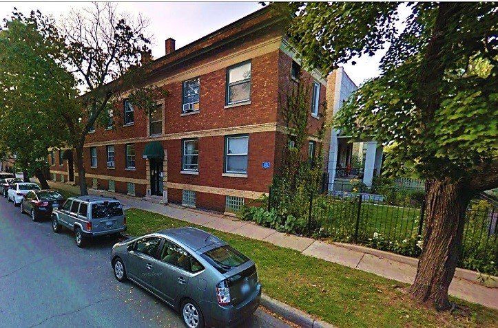 1704-10 W. Ainslie