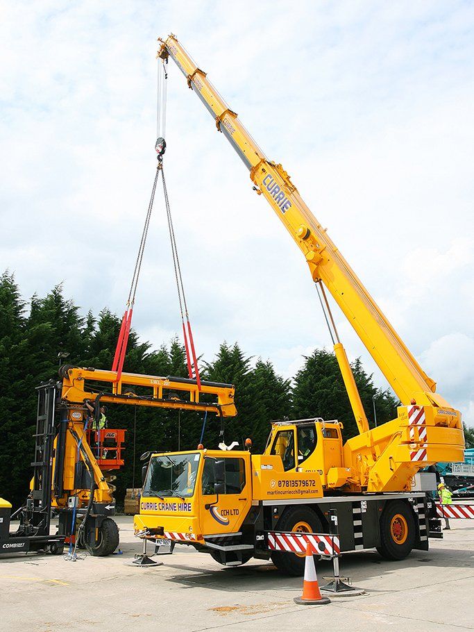 crane 32