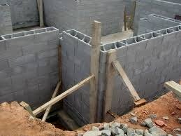 crepi sur mur de bloc