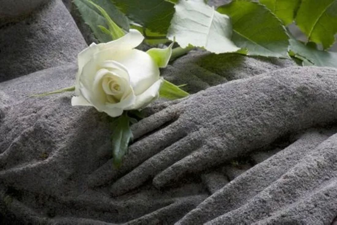 decorazione tombale