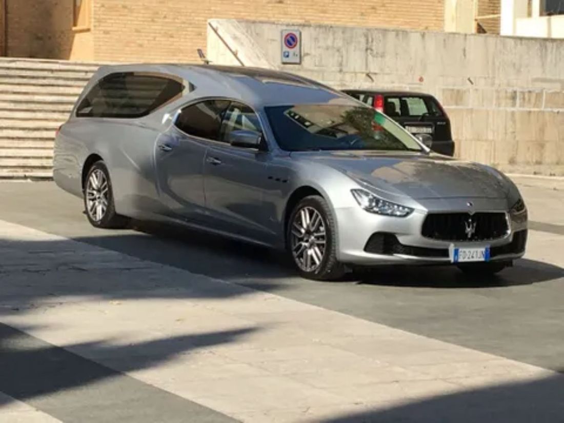 autofunebre