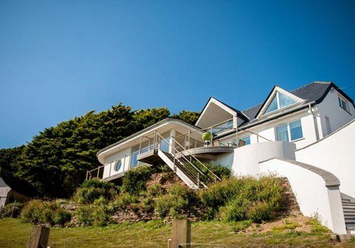 Headlands - Mawgan Porth Cornwall 2