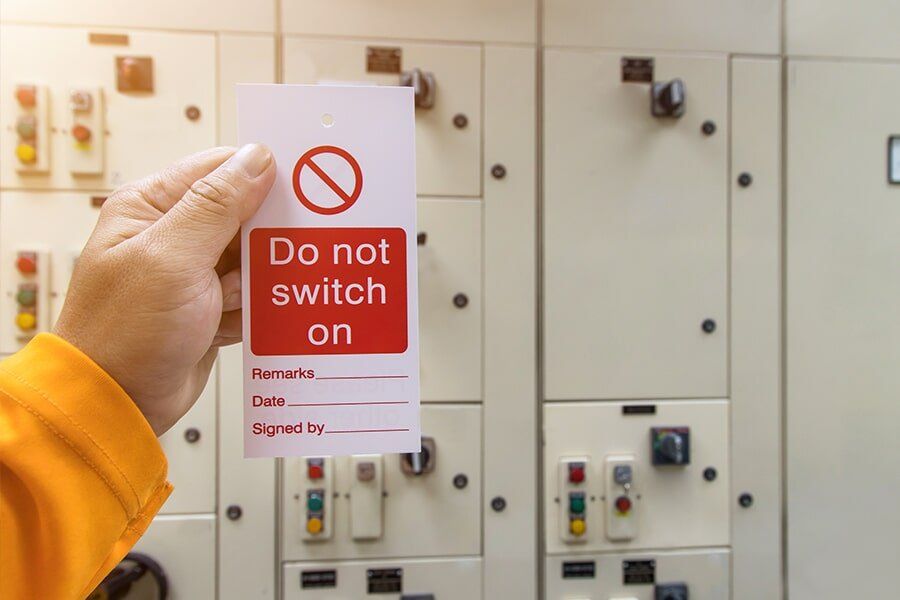Instruction Tag to Not Switch on — East-West Fire Services In Garbutt, QLD