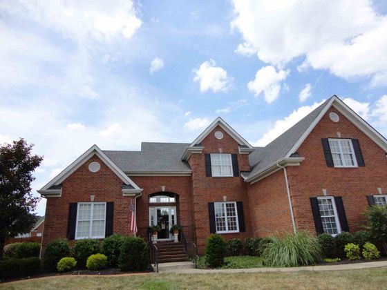 Residential Roofing — Residential Roof Installation in Murfreesboro, TN Residential Roofing — Residential Roof Installation in Murfreesboro, TN