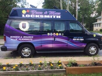 Van - Commercial locksmith fixing a lock in Buena Vista Township, NJ Van - Commercial locksmith fixing a lock in Buena Vista Township, NJ