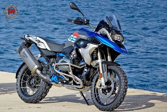motocicletta BMW