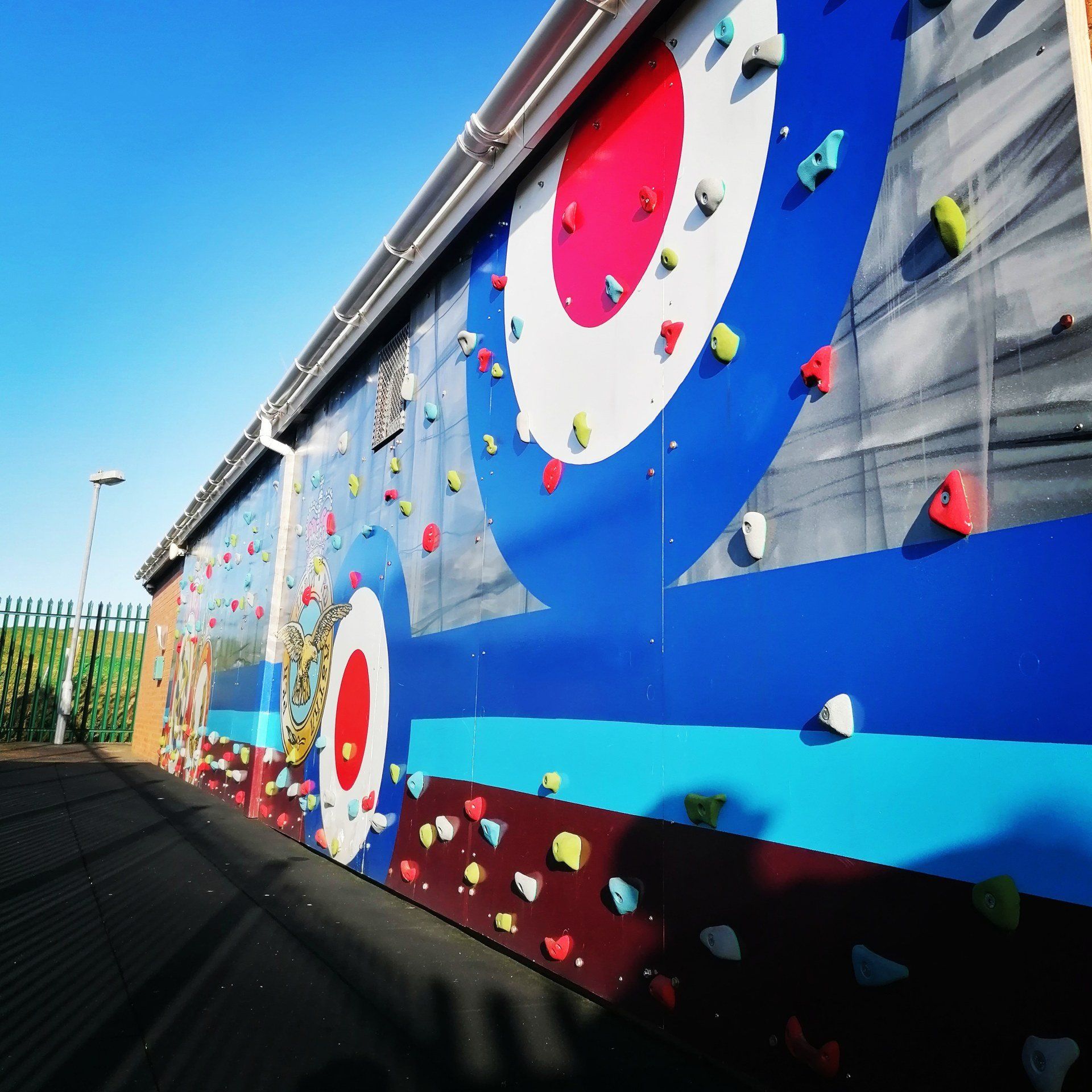 Bouldering walls
