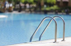 Modern house with pool - Complete pool services in Middletown, DE