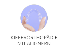 Kieferorthopädie mit einer Abfolge von unsichtbaren Schienen (Invisalign)