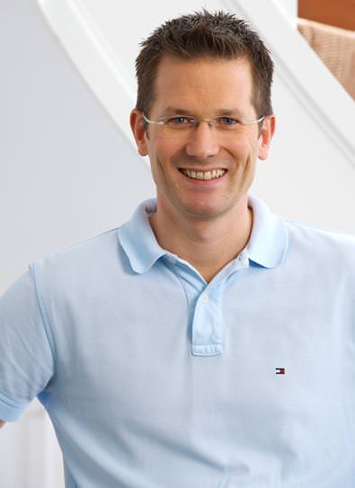Kieferorthopäde Hamburg-Blankenese - Dr. Florian Weber, M.A. Kieferorthopäde Hamburg-Blankenese - Dr. Florian Weber, M.A. Elbvororte, Othmarschen, Rissen, Nienstedten, Iserbrook, Flotbeck