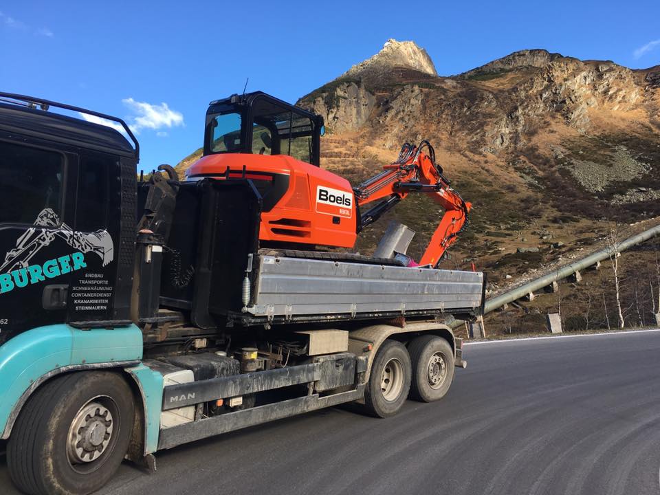 Transport Bagger Kruselburger Tirol