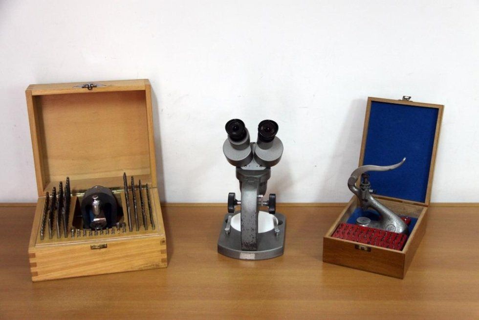 Manutenzione orologi di prestigio