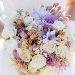 Wedding Boquet — Florist in Mishawaka, IN Wedding Boquet — Florist in Mishawaka, IN