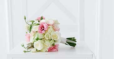 Wedding Boquet — Florist in Mishawaka, IN Wedding Boquet — Florist in Mishawaka, IN