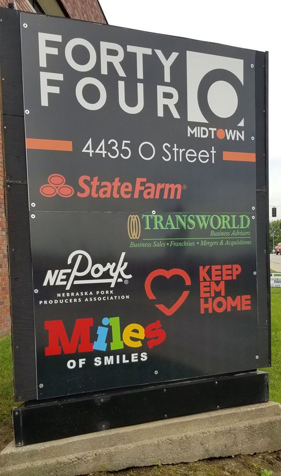 A sign that says forty four on it