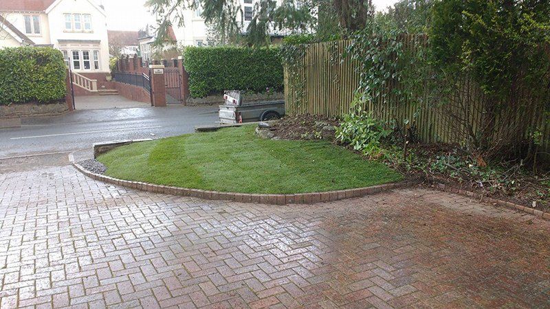 tree and garden maintenance projects