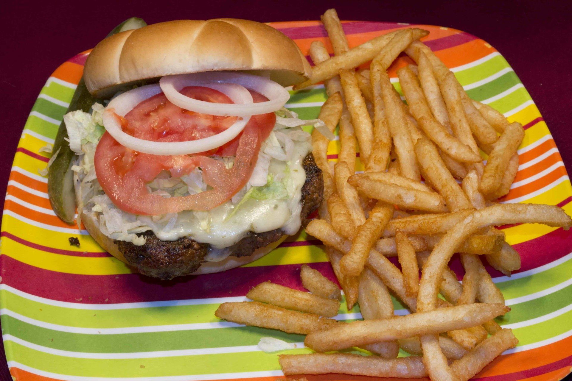 Gilligans Best Burger in Chetek