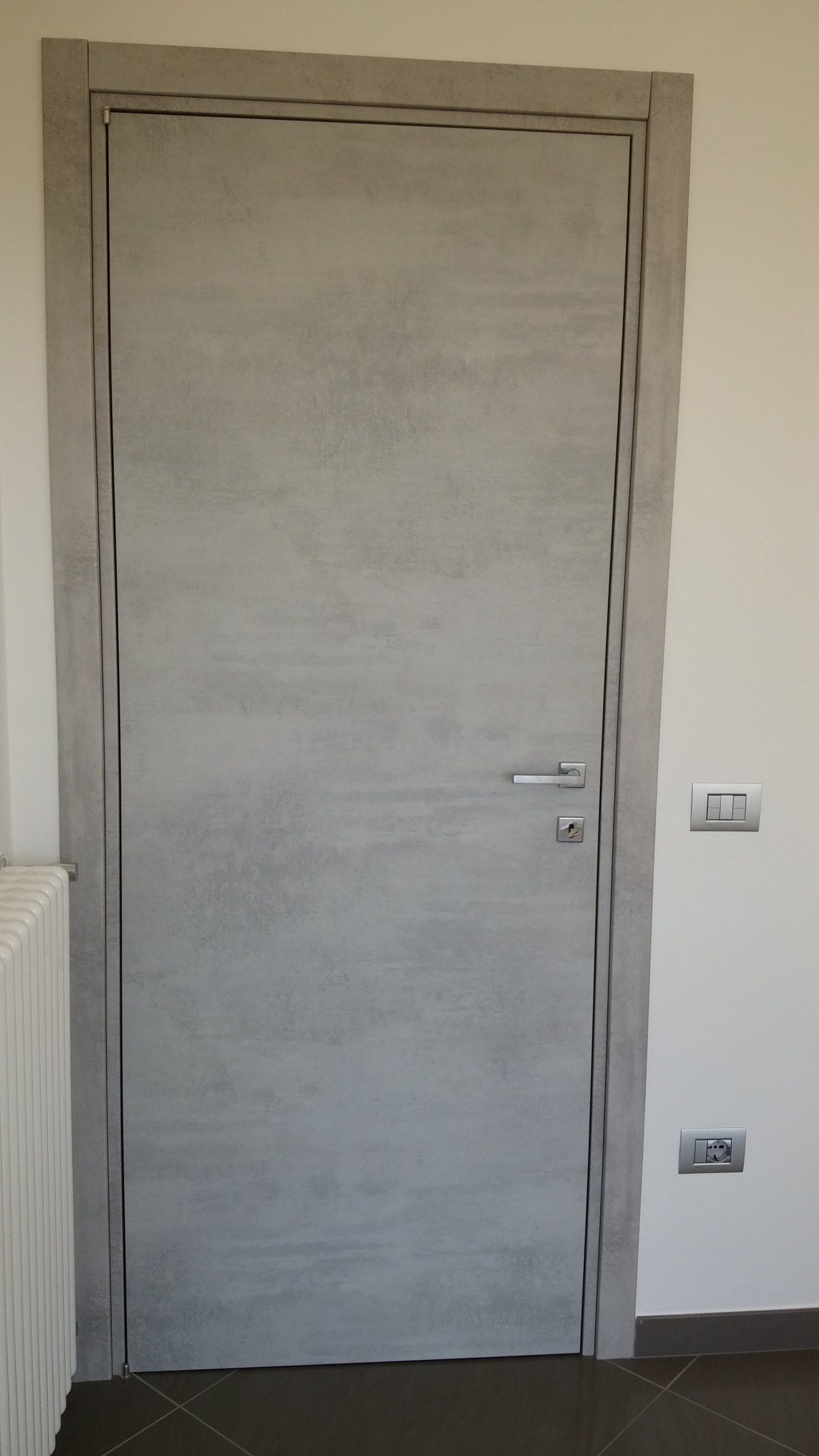 porta legno chiaro