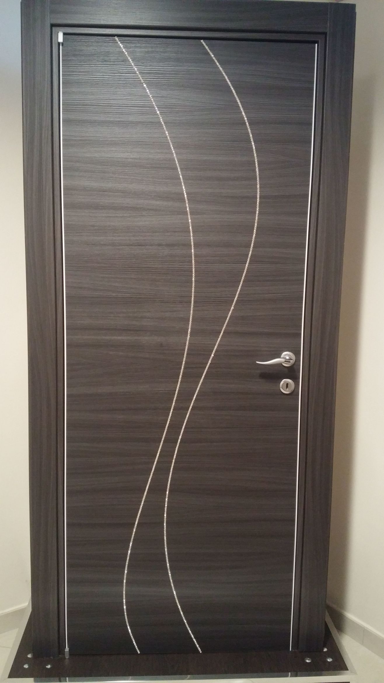 porta legno scuro