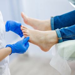 Chiropody Services icon
