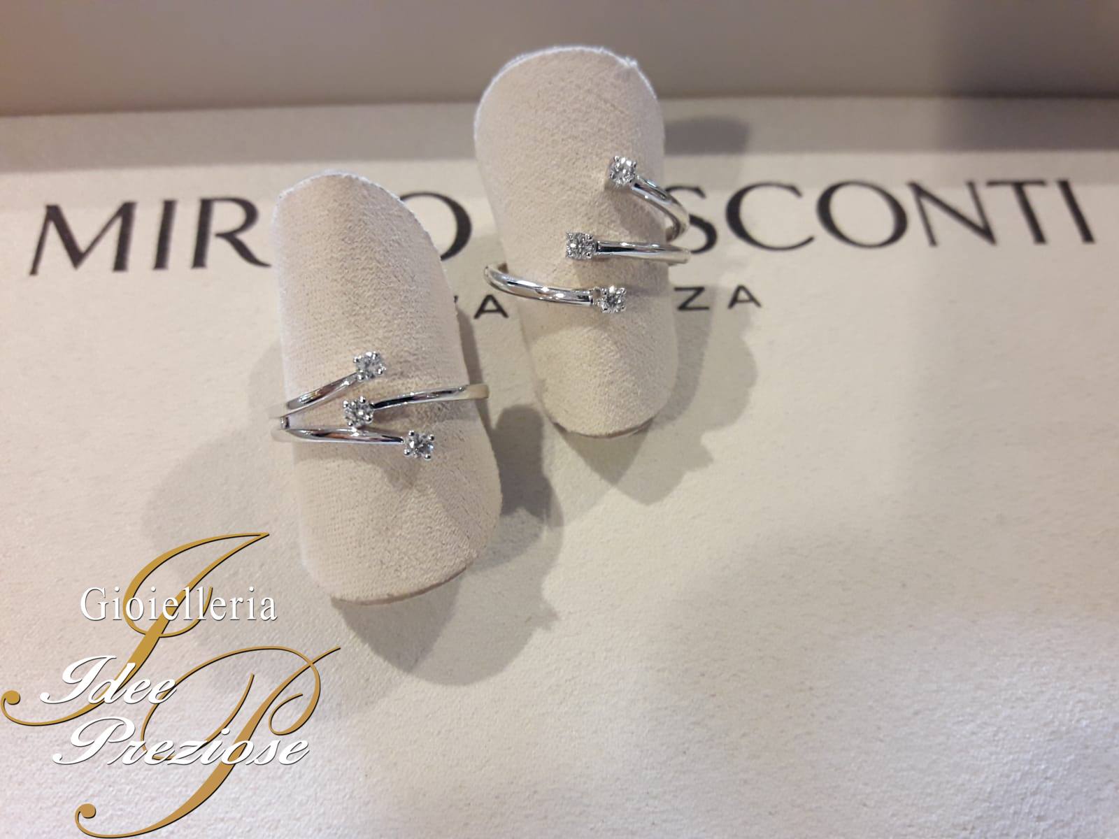 Anelli con diamanti in oro bianco