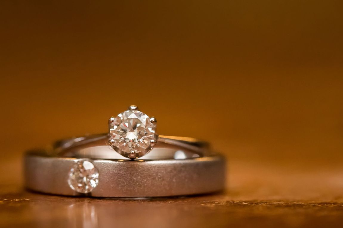 Anelli con diamante