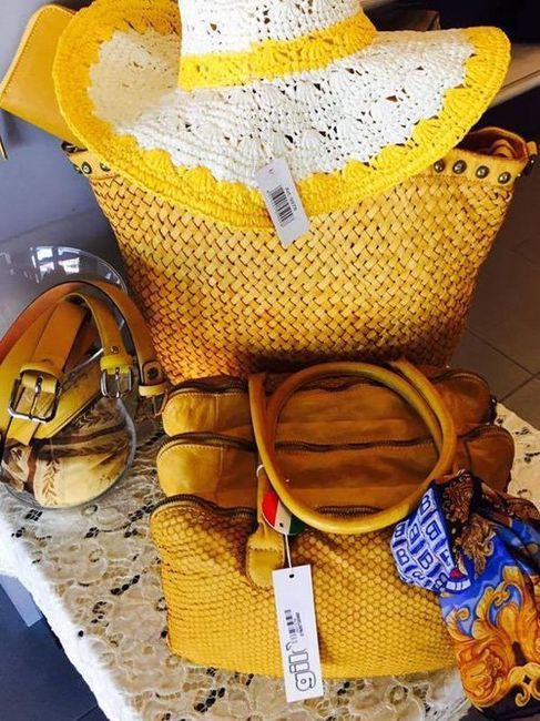 borsa cappello e accessori da mare