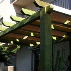 pergolato legno verde