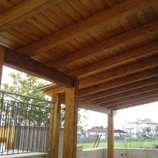 veranda con unica falda