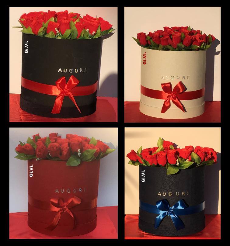Scatole con fiori