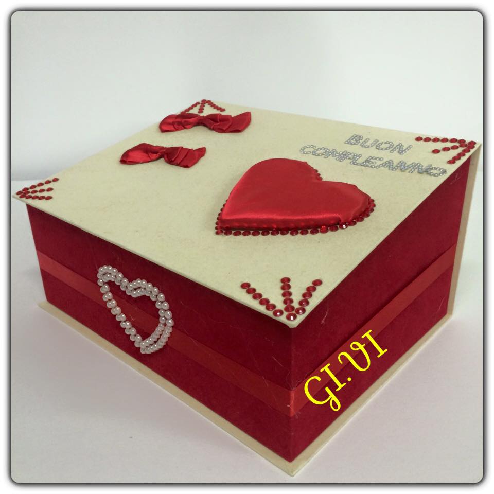 Scatola pere compleanno