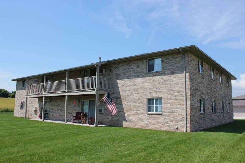 551-591 S Main St