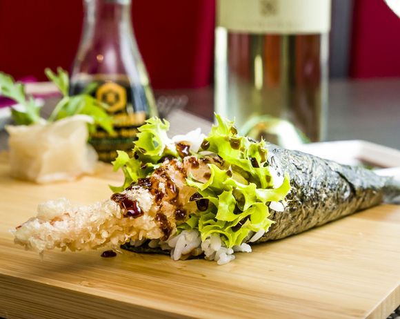 ebifrisu con uramaki
