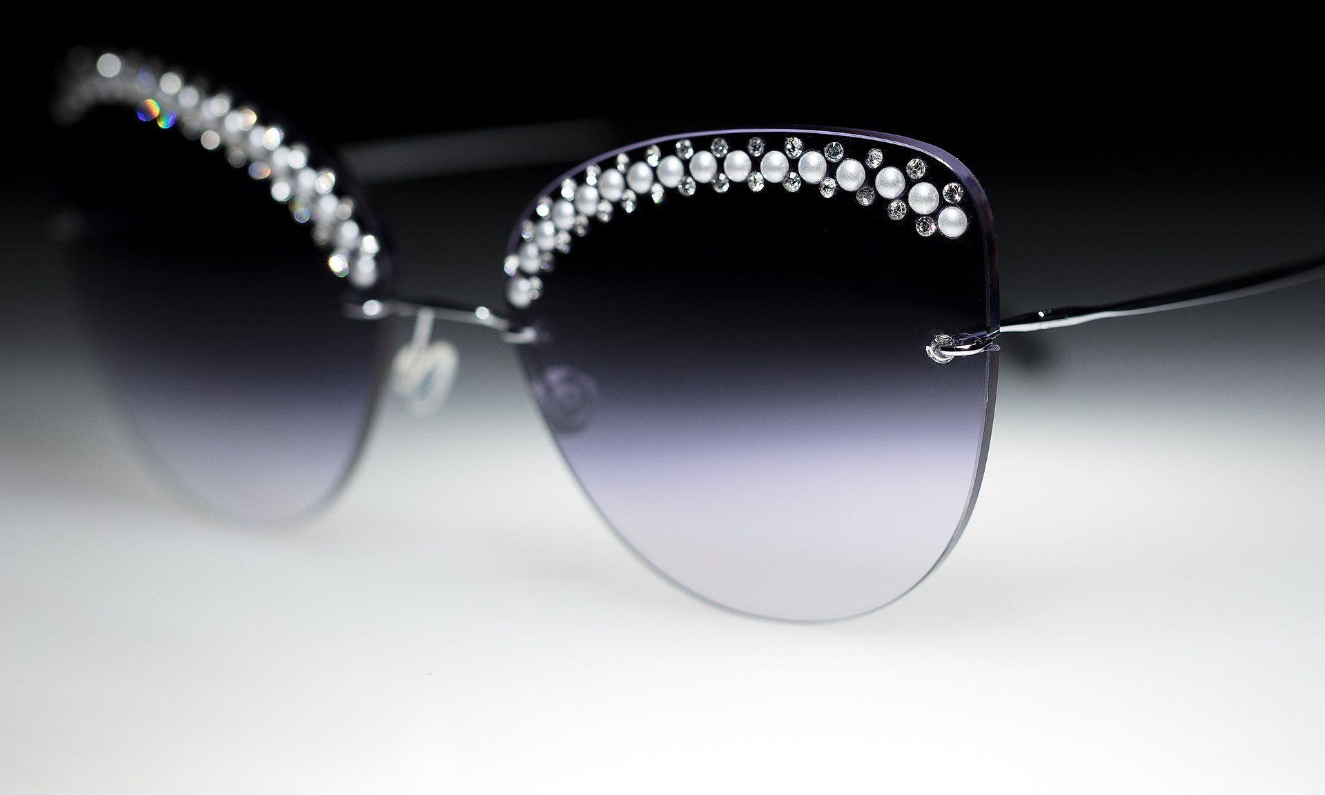frameless glasses