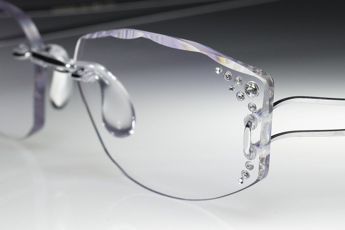 light jewelled rimless glasses customized by hands