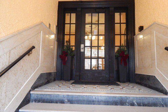 Anderson Court Cliffside Park Entrance