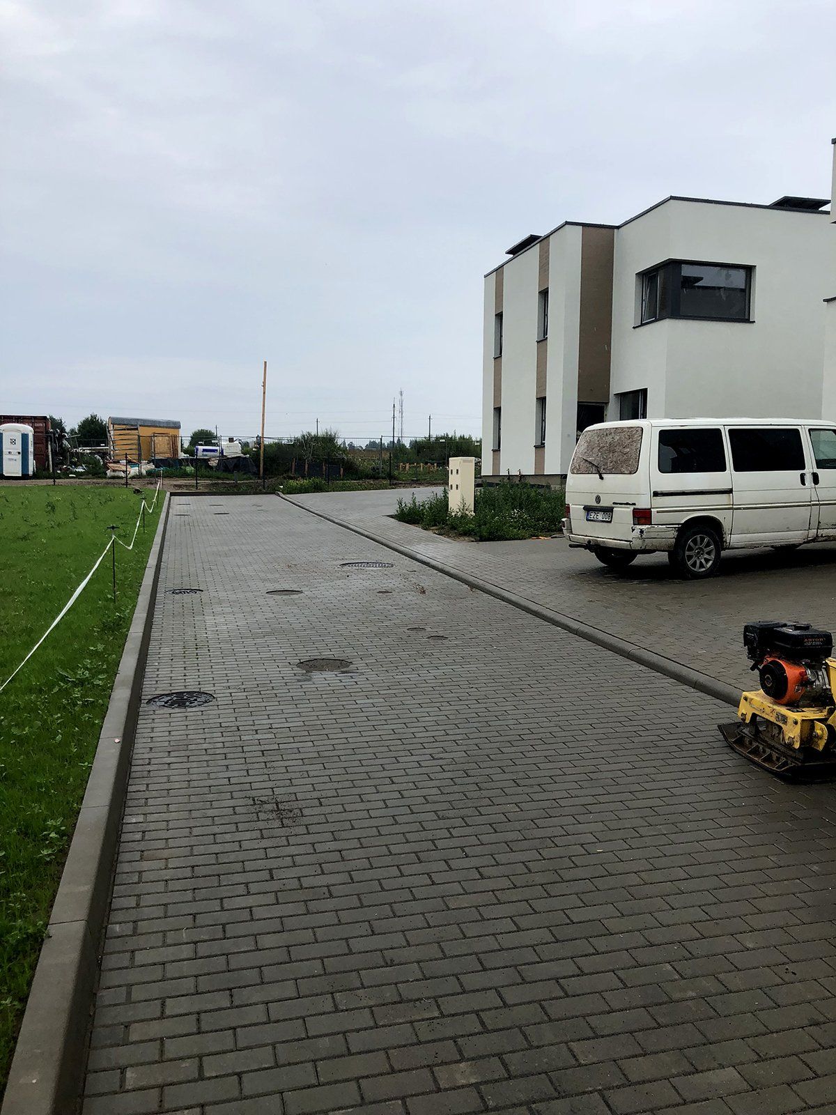 trinkelių klojimas