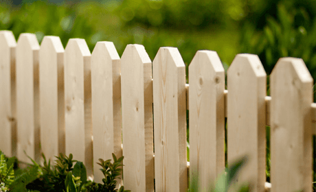 Fence maintenance