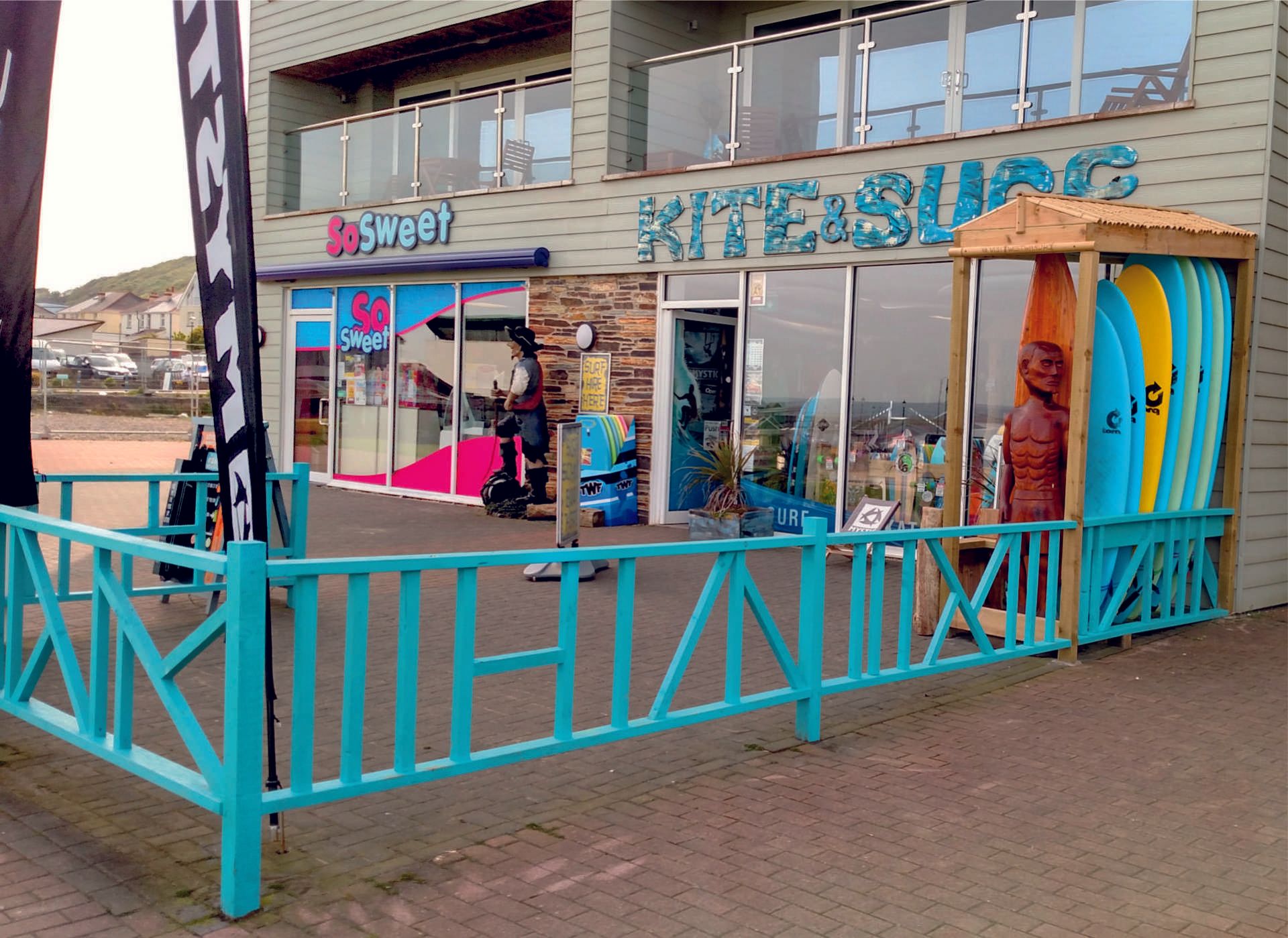 Kitemare-Surf and kite shop on the village green Westward Ho! Uk