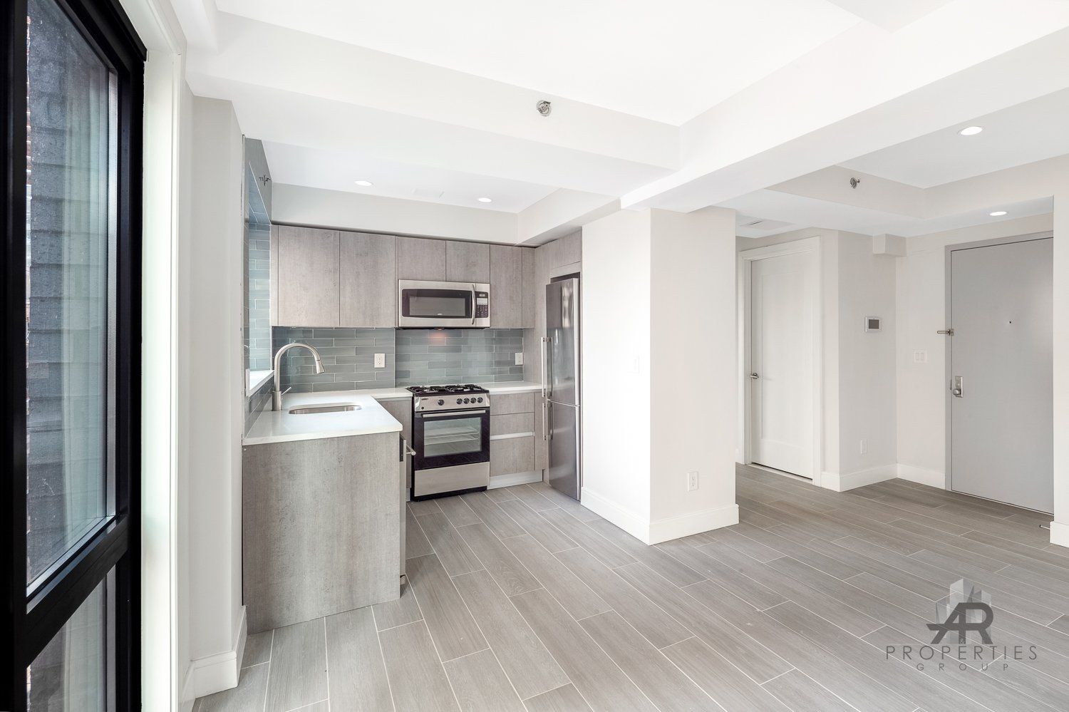 2121 ACP living room and kitchen