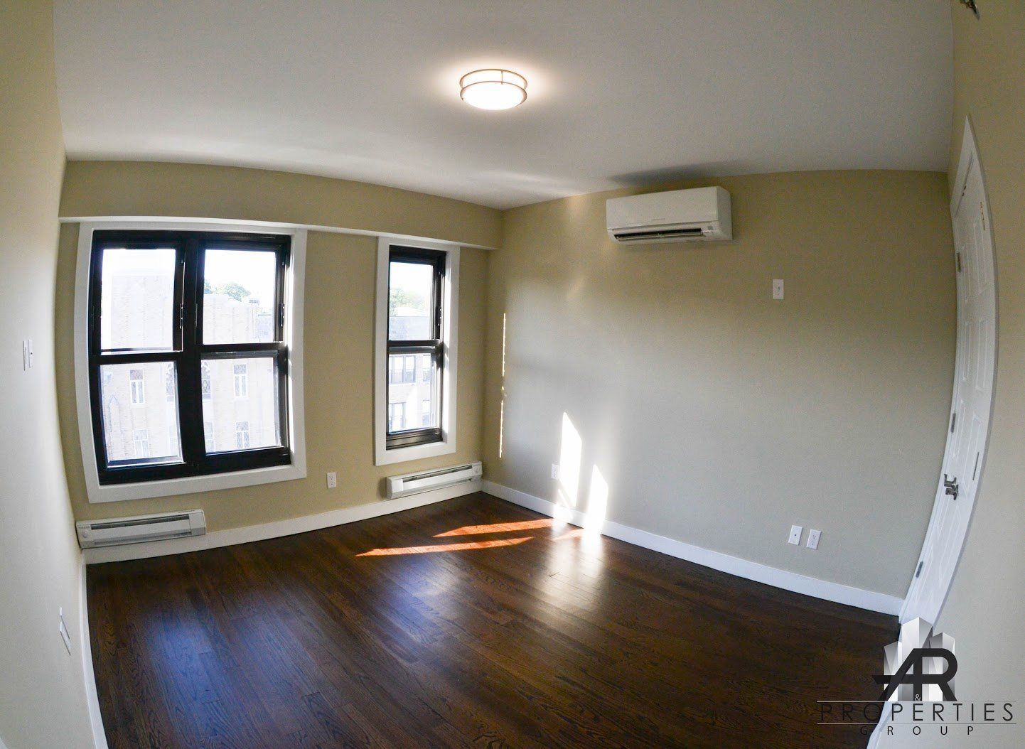 WEX 16 living room